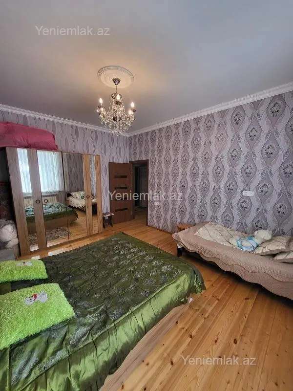 Satılır 3 otaqlı həyət evi 100 m²
