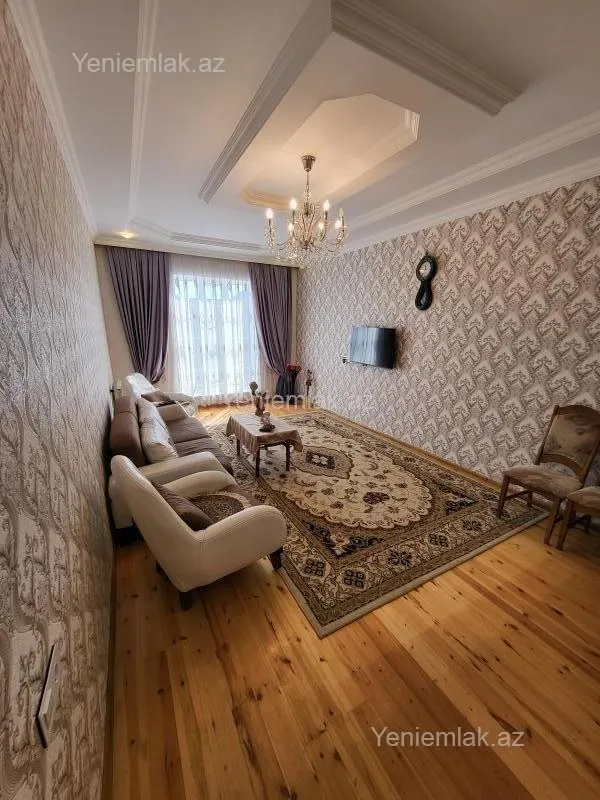Satılır 3 otaqlı həyət evi 100 m²