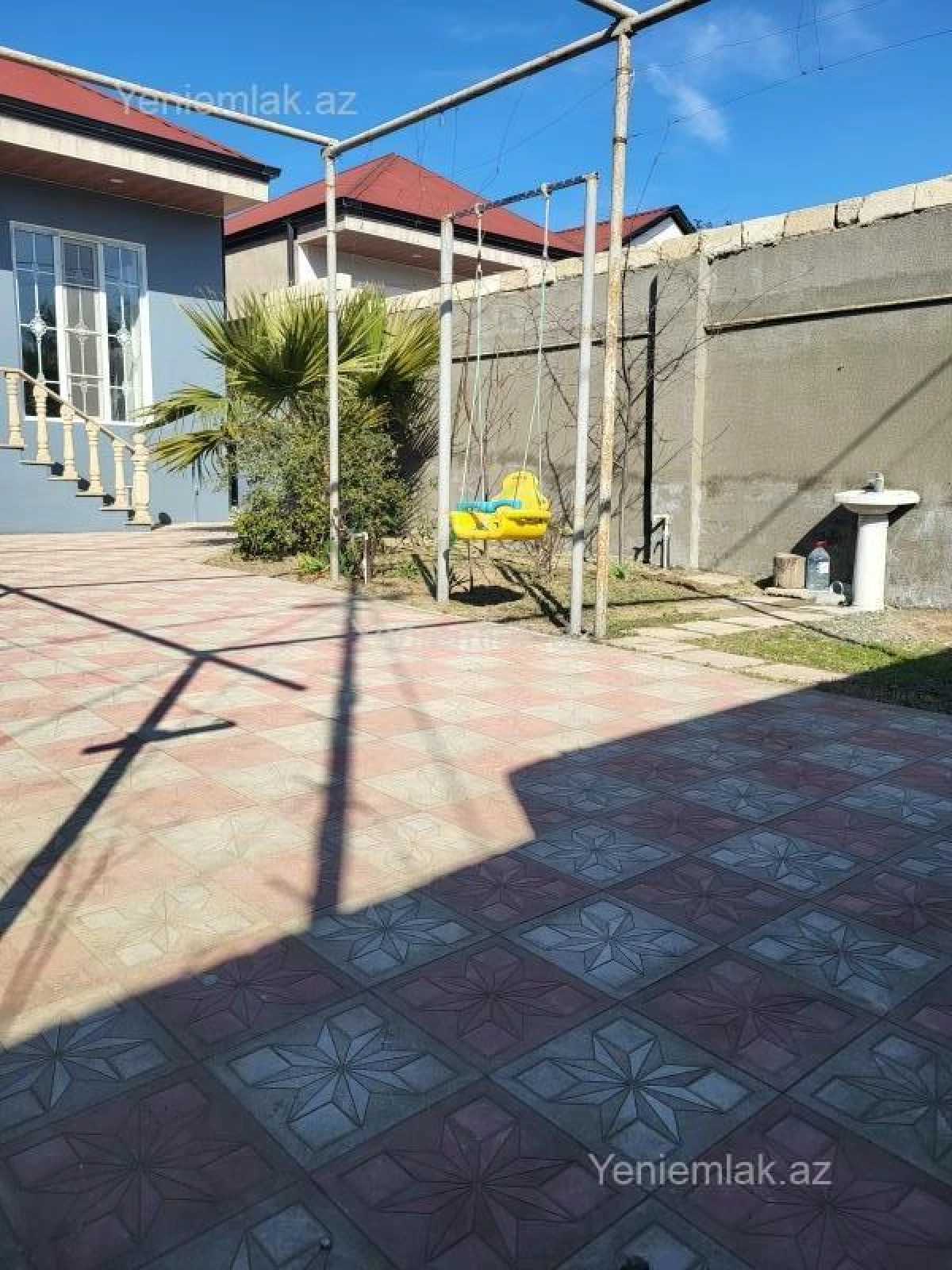 Satılır 3 otaqlı həyət evi 100 m²