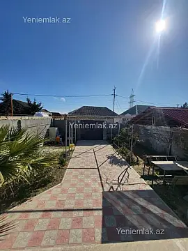 Satılır 3 otaqlı həyət evi 100 m²