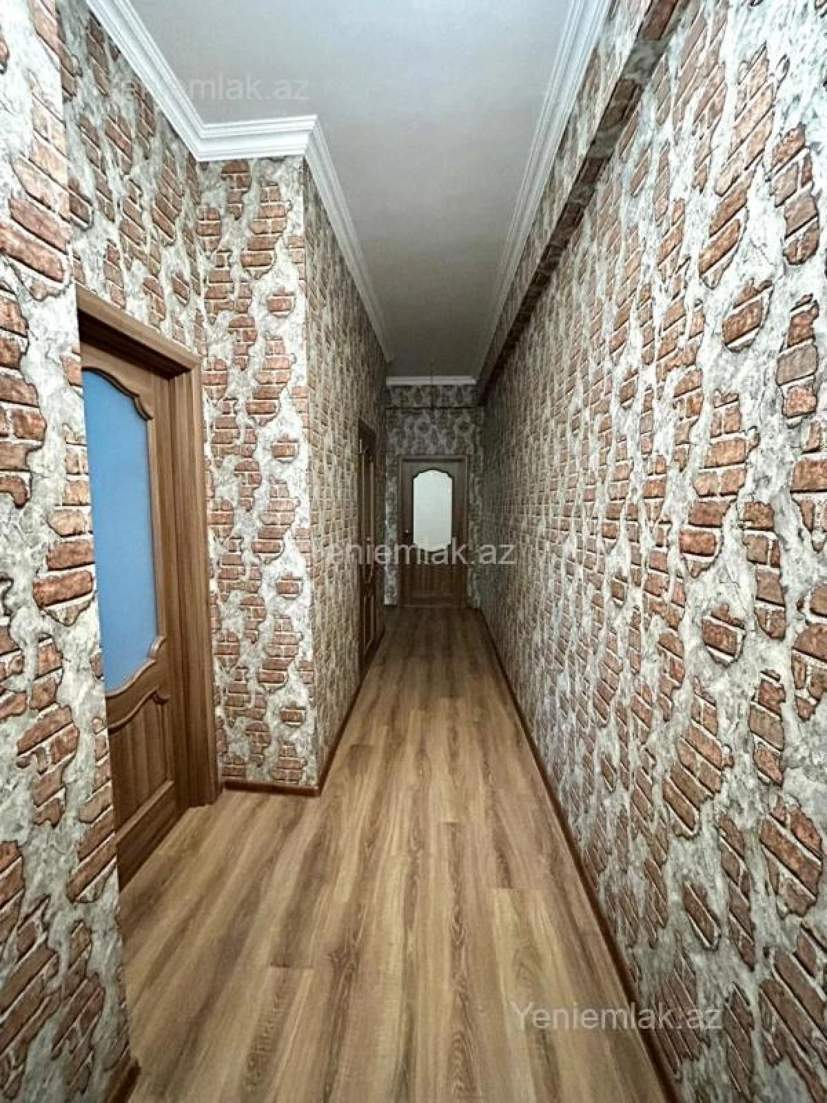 Satılır 2 otaqlı yeni tikili 60 m²