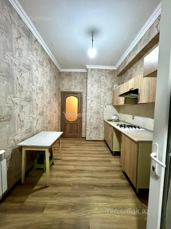 Satılır 2 otaqlı yeni tikili 60 m²