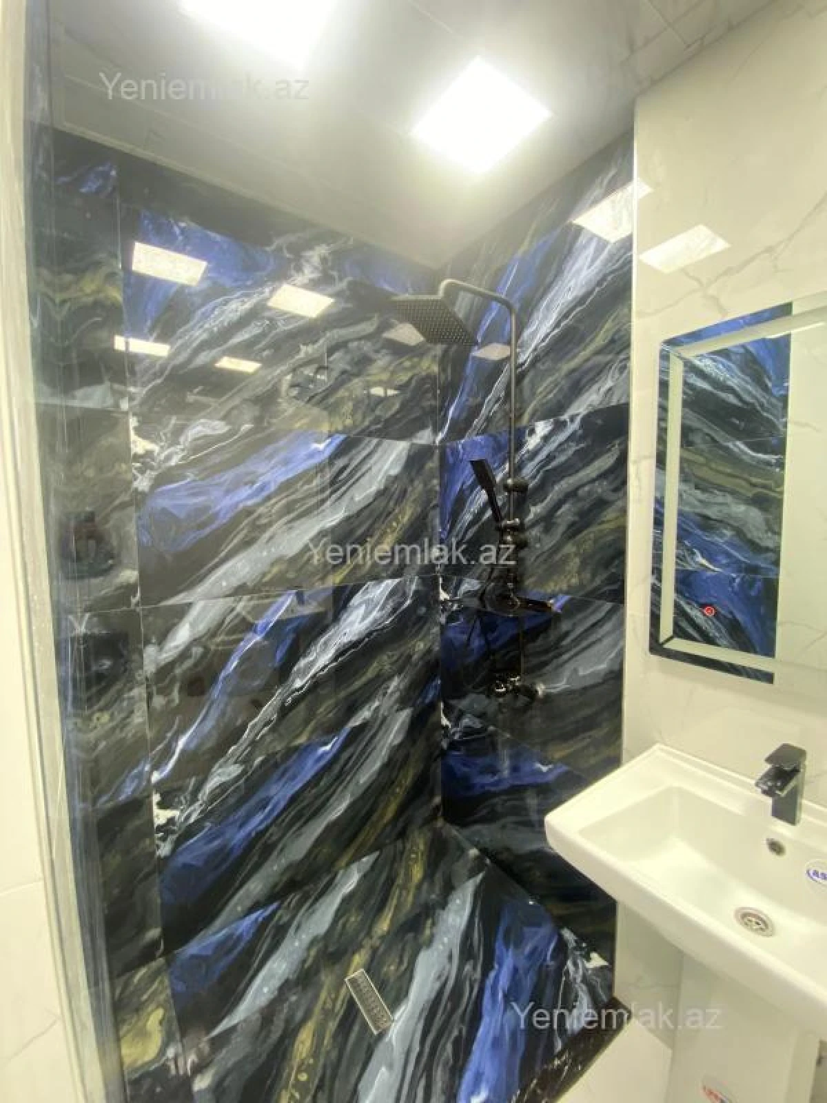 Satılır 2 otaqlı yeni tikili 55 m²