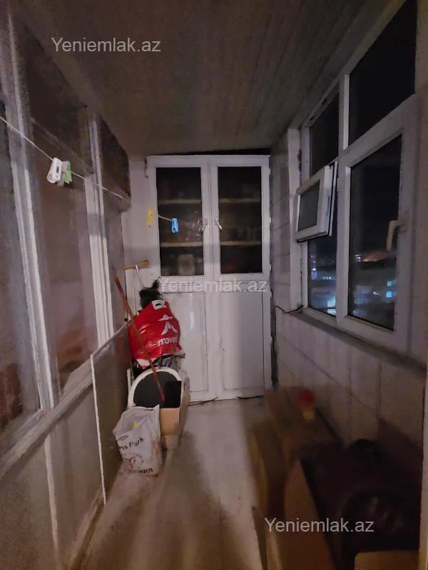 Satılır 2 otaqlı köhnə tikili 56 m²