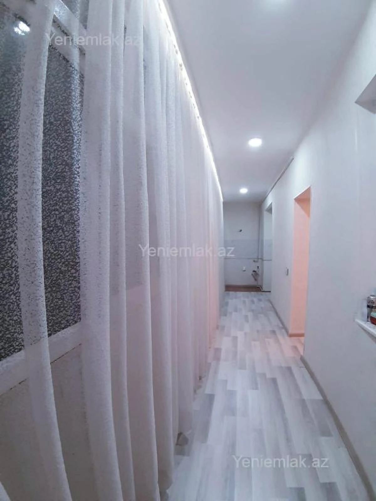 Satılır 3 otaqlı köhnə tikili 65 m²