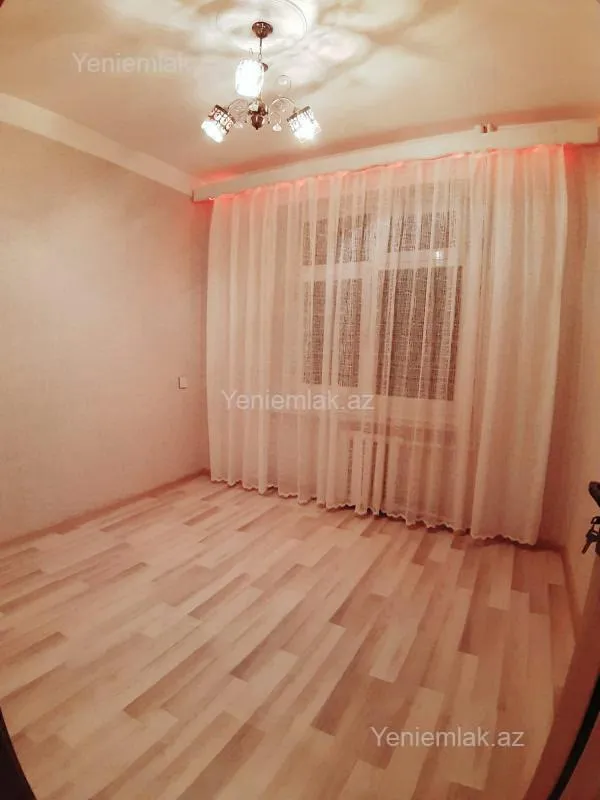 Satılır 3 otaqlı köhnə tikili 65 m²