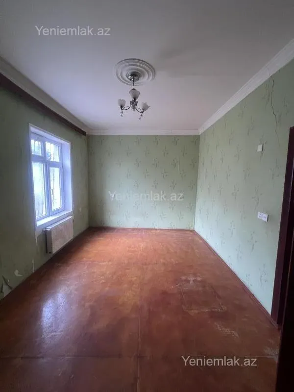 Satılır 4 otaqlı həyət evi 144 m²