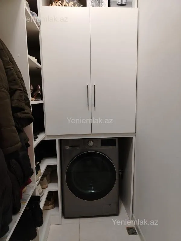 Satılır 3 otaqlı yeni tikili 93 m²