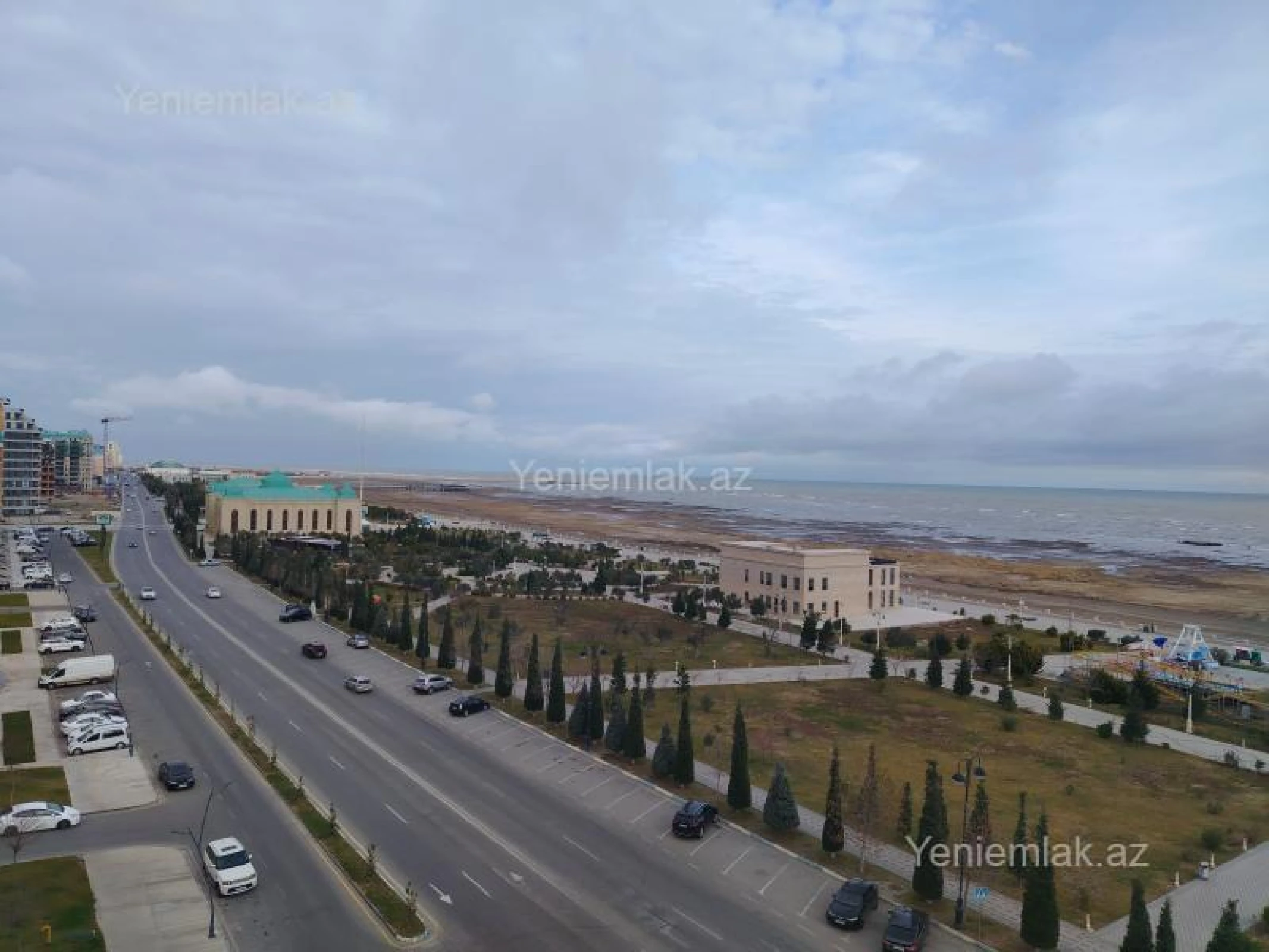 Satılır 3 otaqlı yeni tikili 93 m²