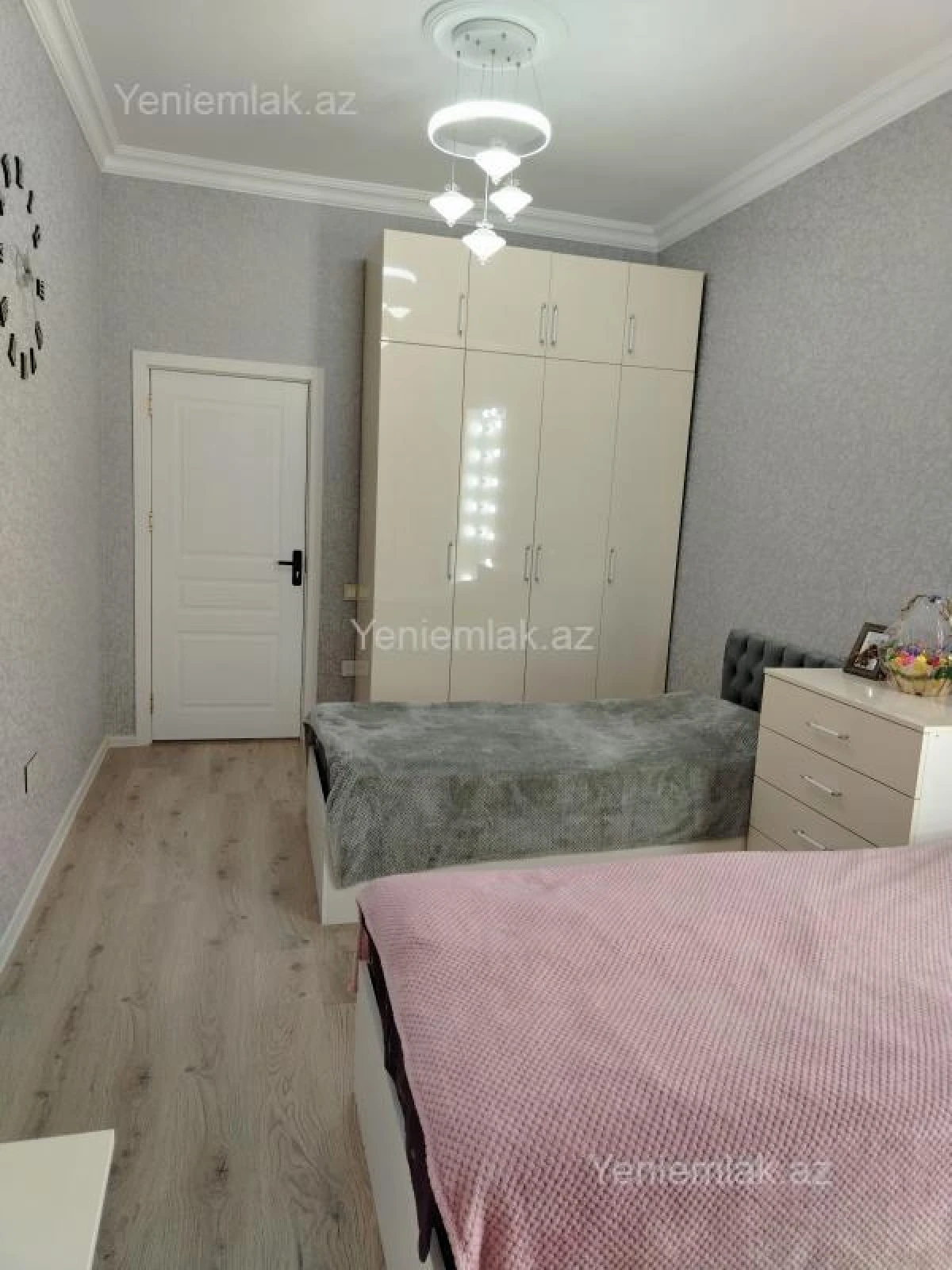 Satılır 3 otaqlı yeni tikili 93 m²