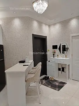 Satılır 3 otaqlı yeni tikili 93 m²