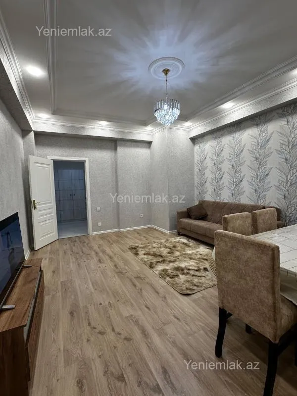 Satılır 2 otaqlı yeni tikili 82 m²