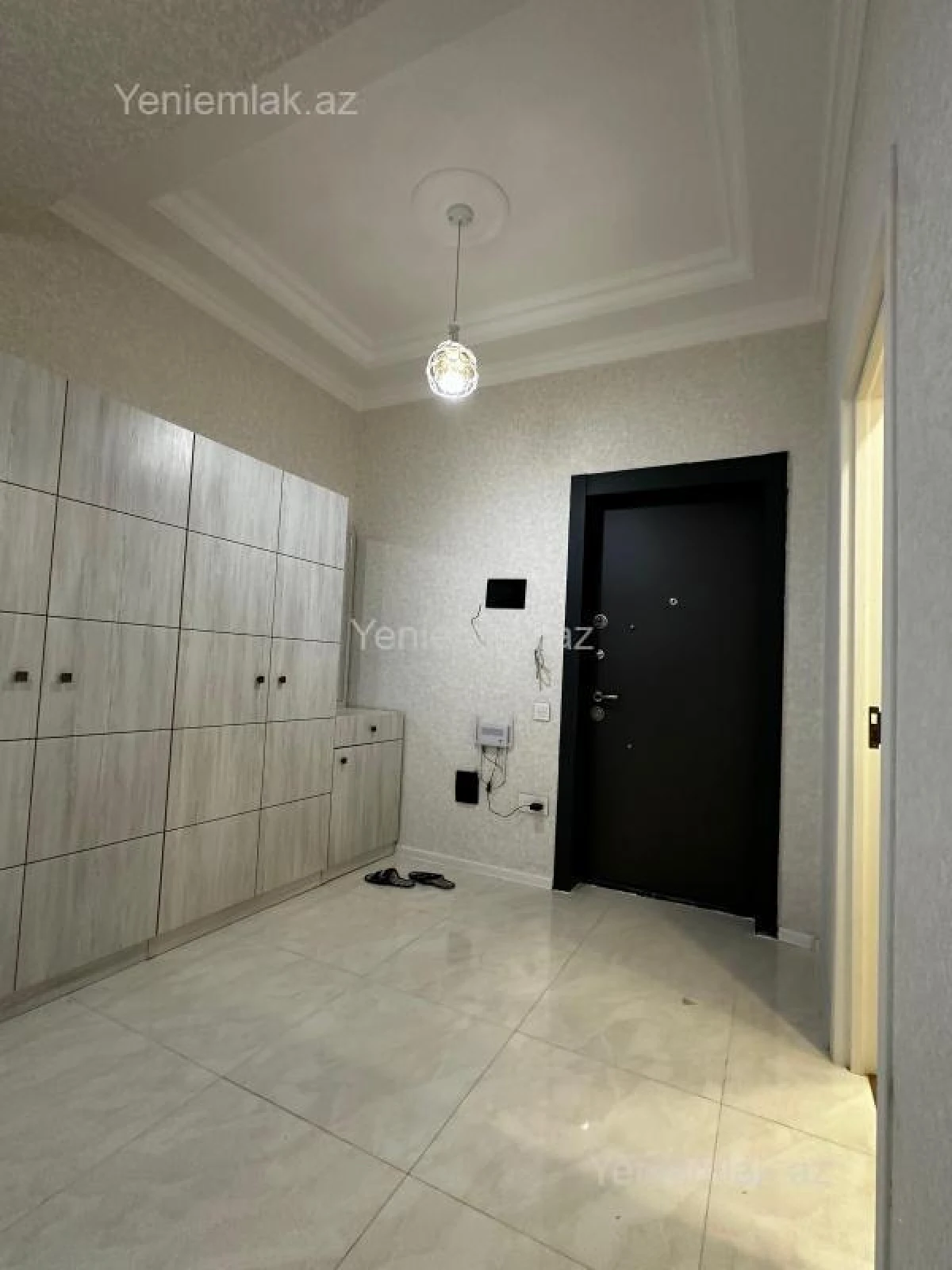 Satılır 2 otaqlı yeni tikili 82 m²