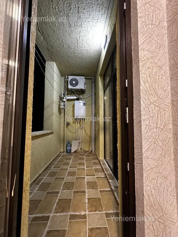 Satılır 2 otaqlı yeni tikili 82 m²