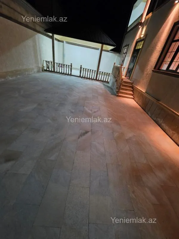 Satılır 6 otaqlı həyət evi 250 m²