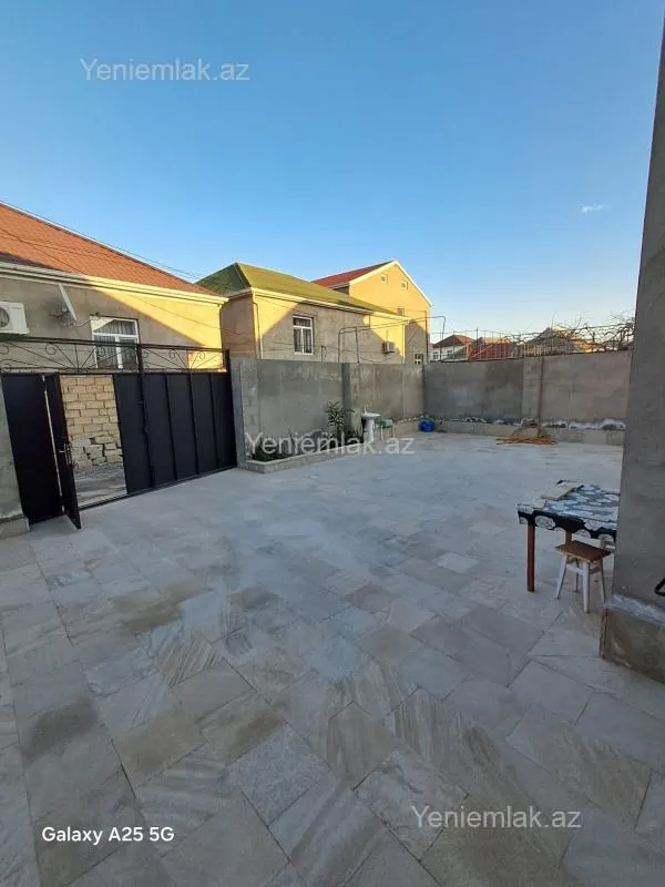 Satılır 4 otaqlı həyət evi 120 m²