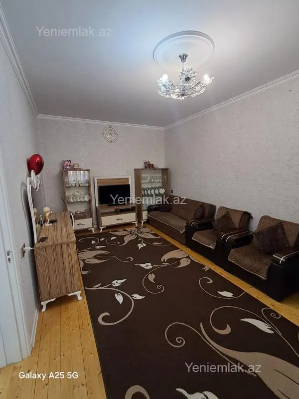 Satılır 4 otaqlı həyət evi 120 m²