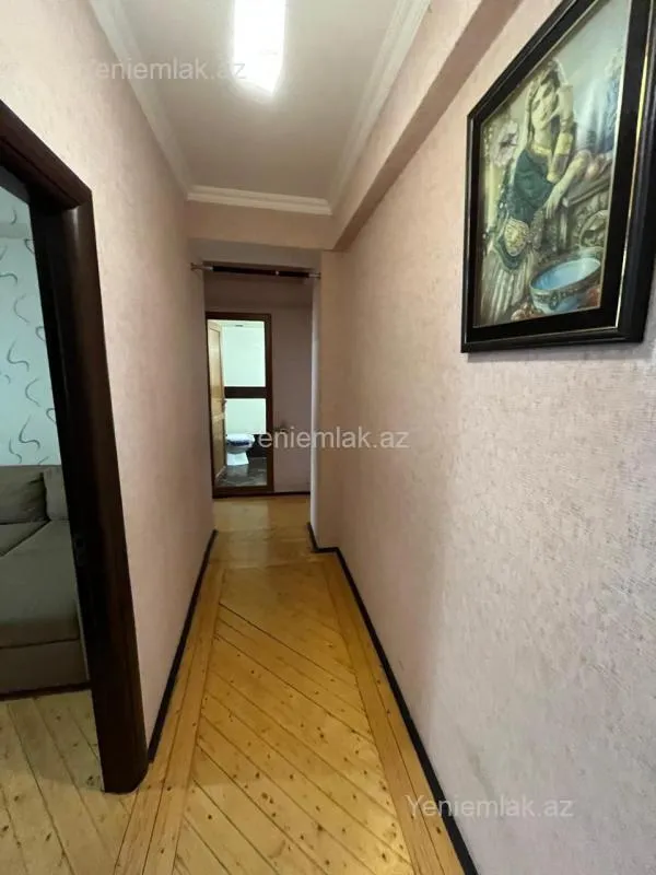 Satılır 2 otaqlı yeni tikili 70 m²