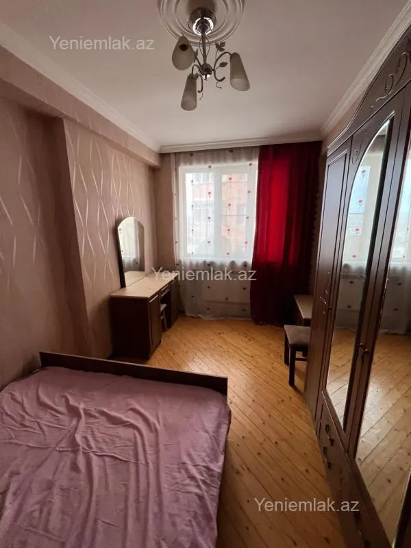 Satılır 2 otaqlı yeni tikili 70 m²