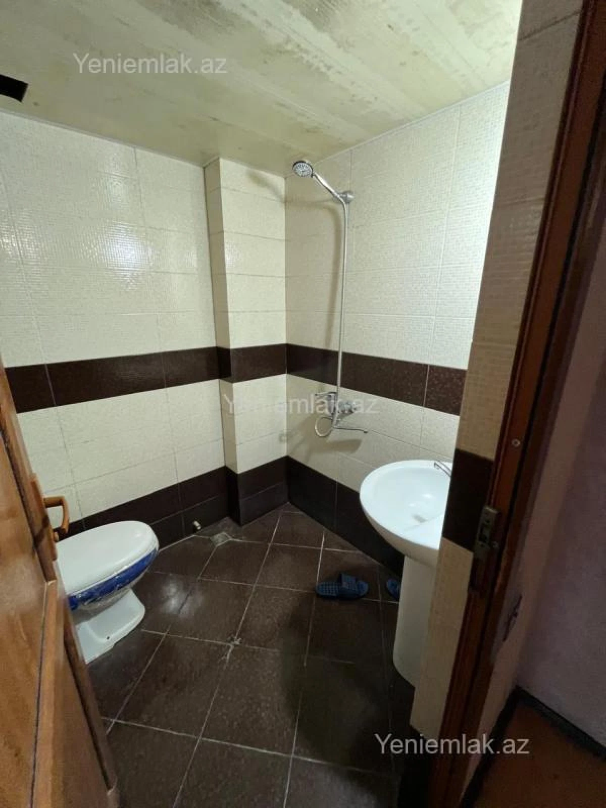 Satılır 2 otaqlı yeni tikili 70 m²