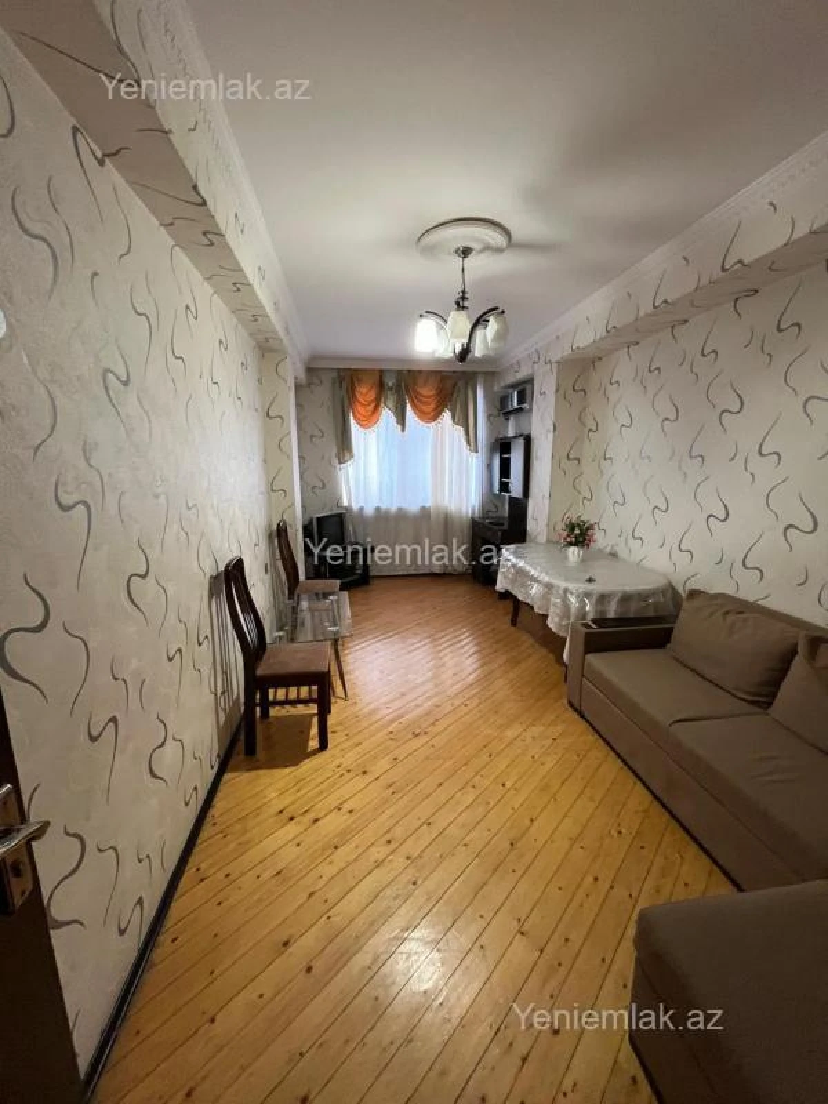 Satılır 2 otaqlı yeni tikili 70 m²