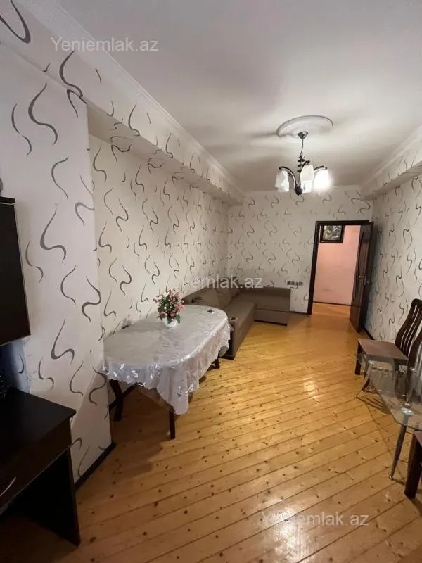 Satılır 2 otaqlı yeni tikili 70 m²