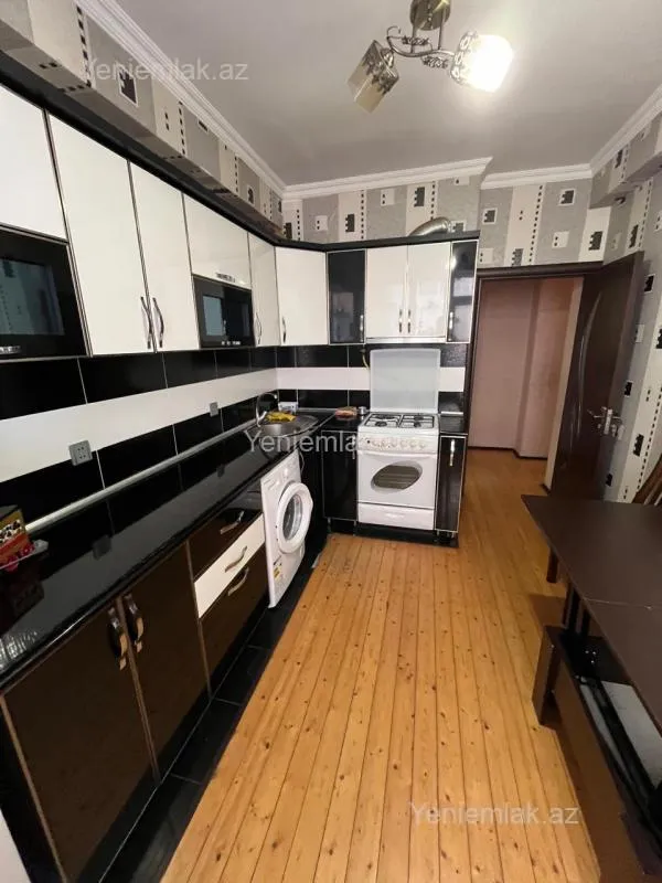 Satılır 2 otaqlı yeni tikili 70 m²