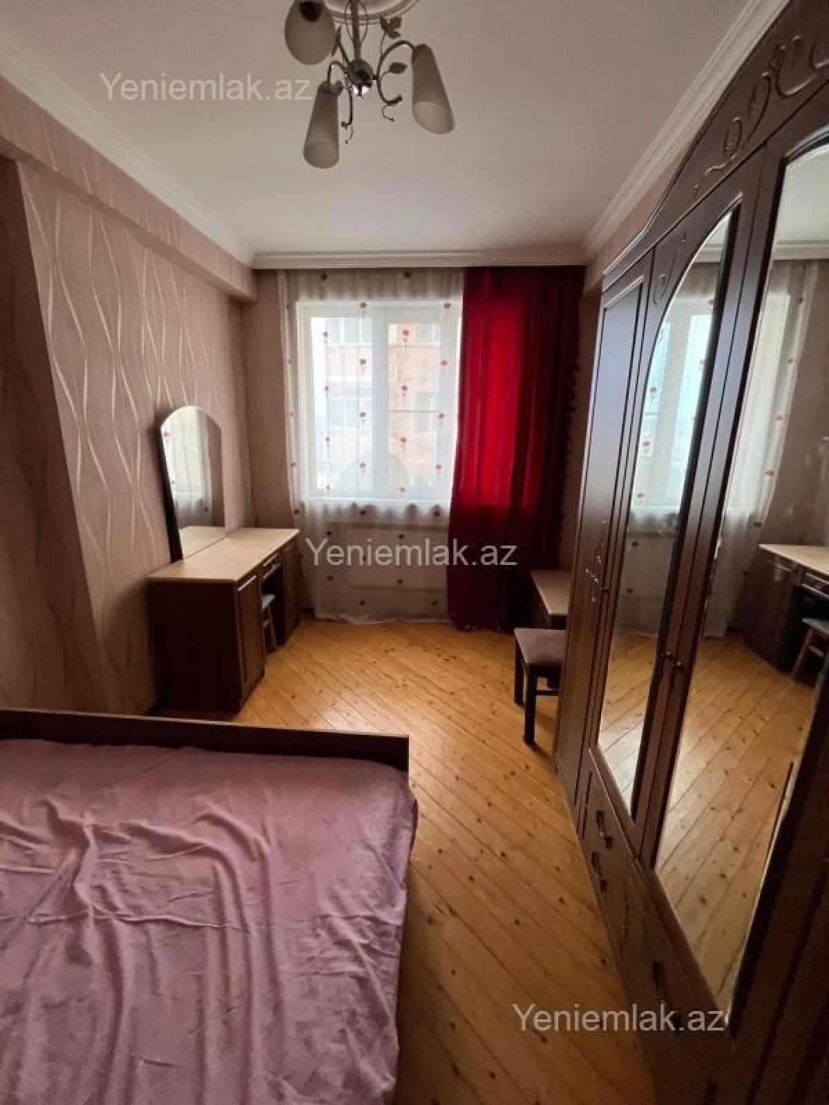 Satılır 2 otaqlı yeni tikili 70 m²