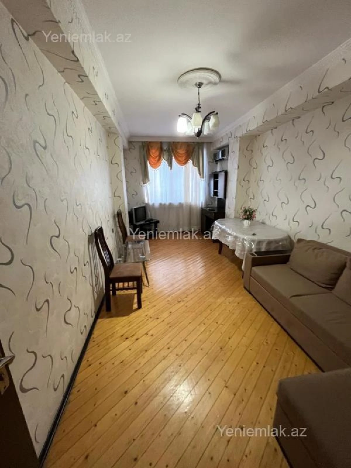 Satılır 2 otaqlı yeni tikili 70 m²