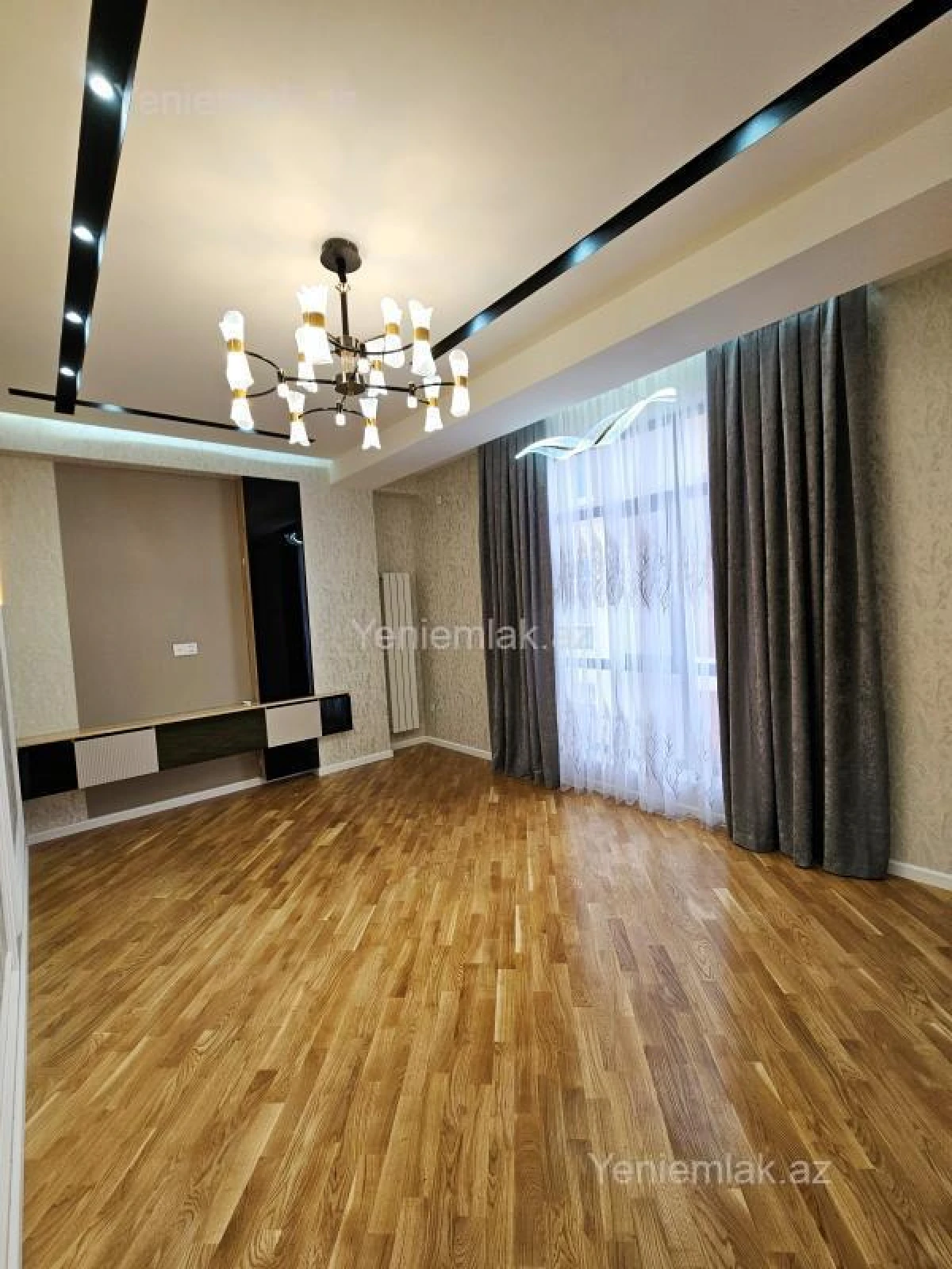 Satılır 2 otaqlı yeni tikili 75 m²