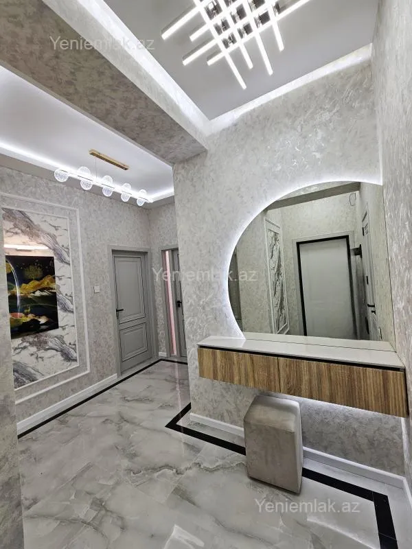 Satılır 2 otaqlı yeni tikili 75 m²