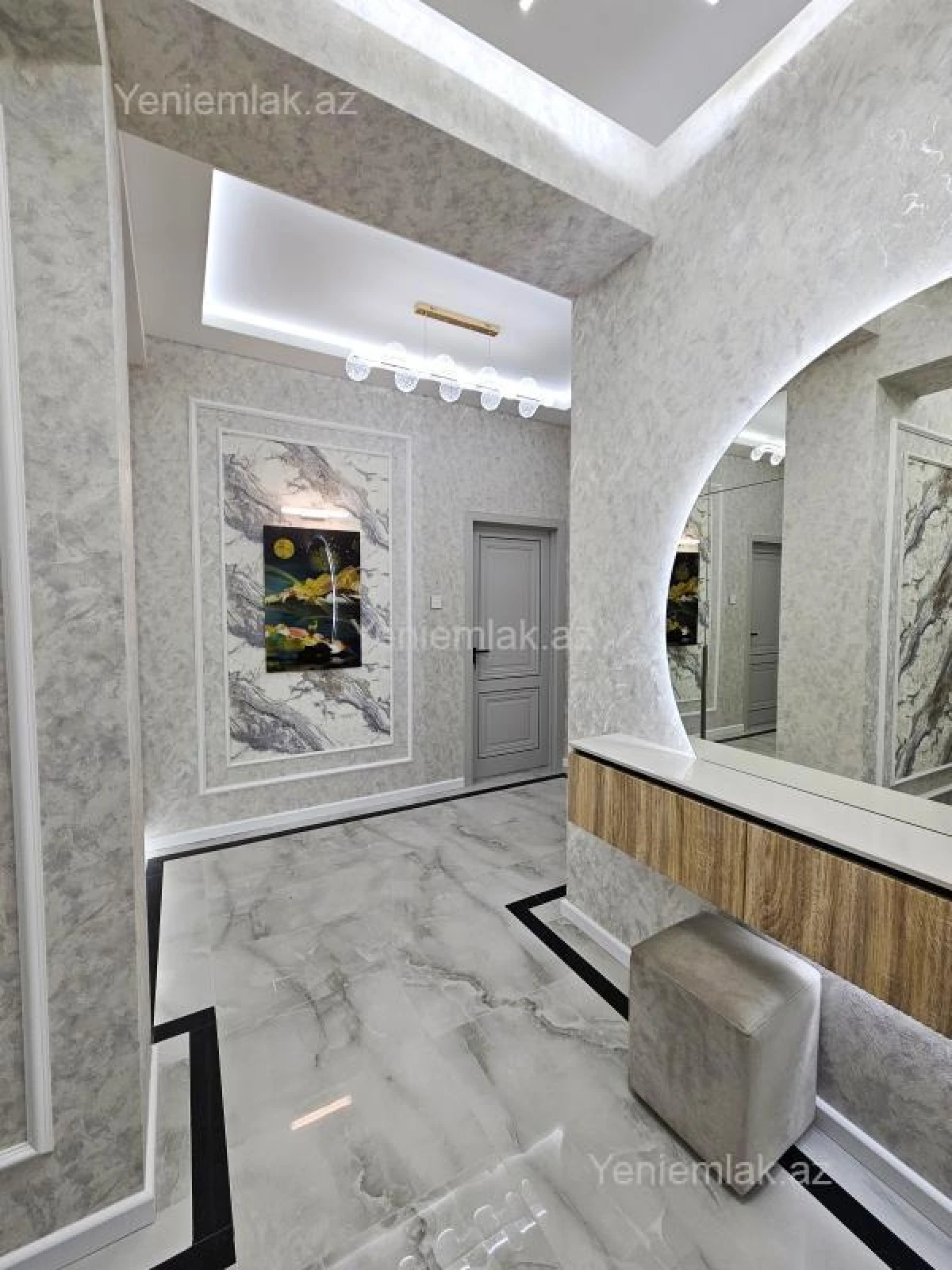 Satılır 2 otaqlı yeni tikili 75 m²