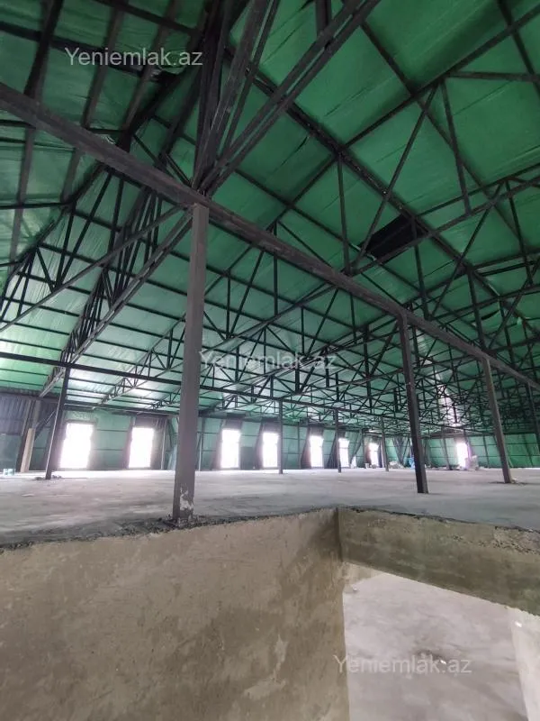 Satılır 16 otaqlı obyekt 5000 m²