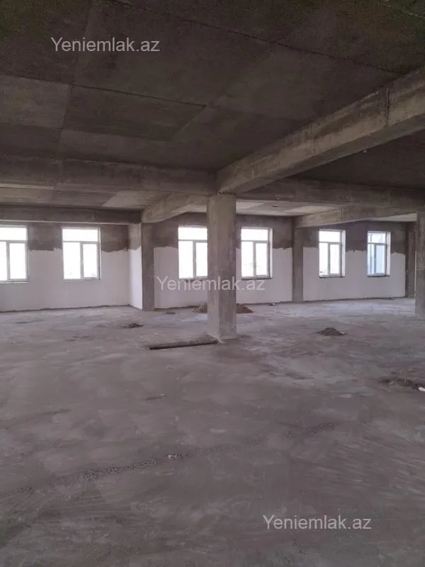 Satılır 16 otaqlı obyekt 5000 m²