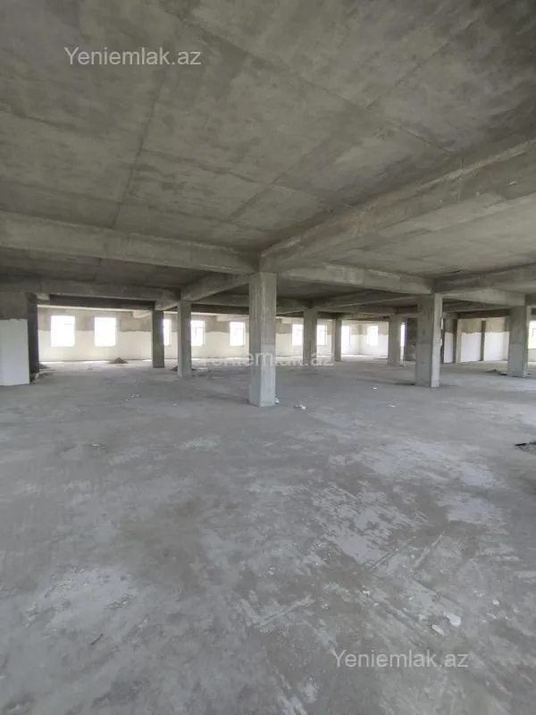 Satılır 16 otaqlı obyekt 5000 m²