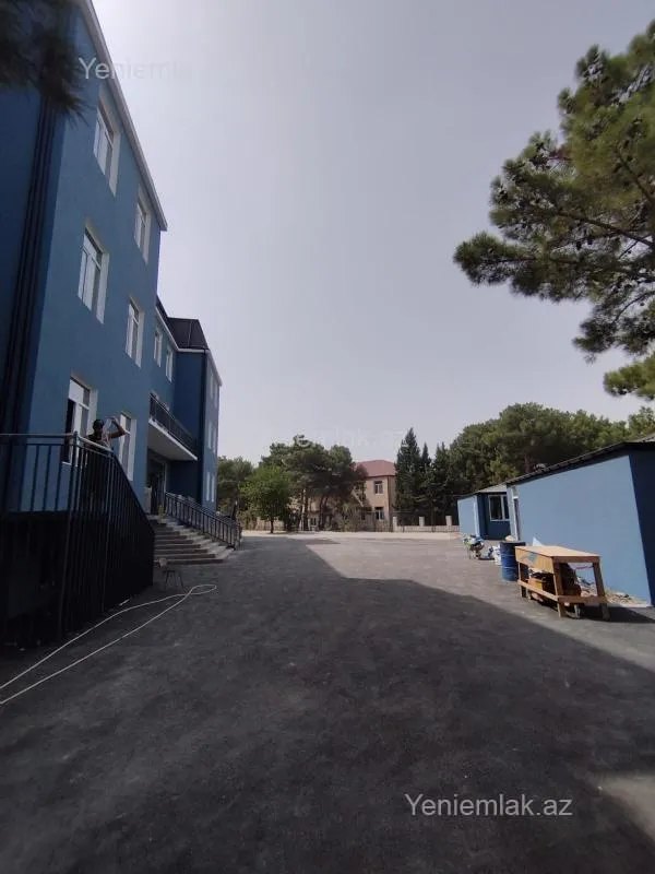 Satılır 16 otaqlı obyekt 5000 m²