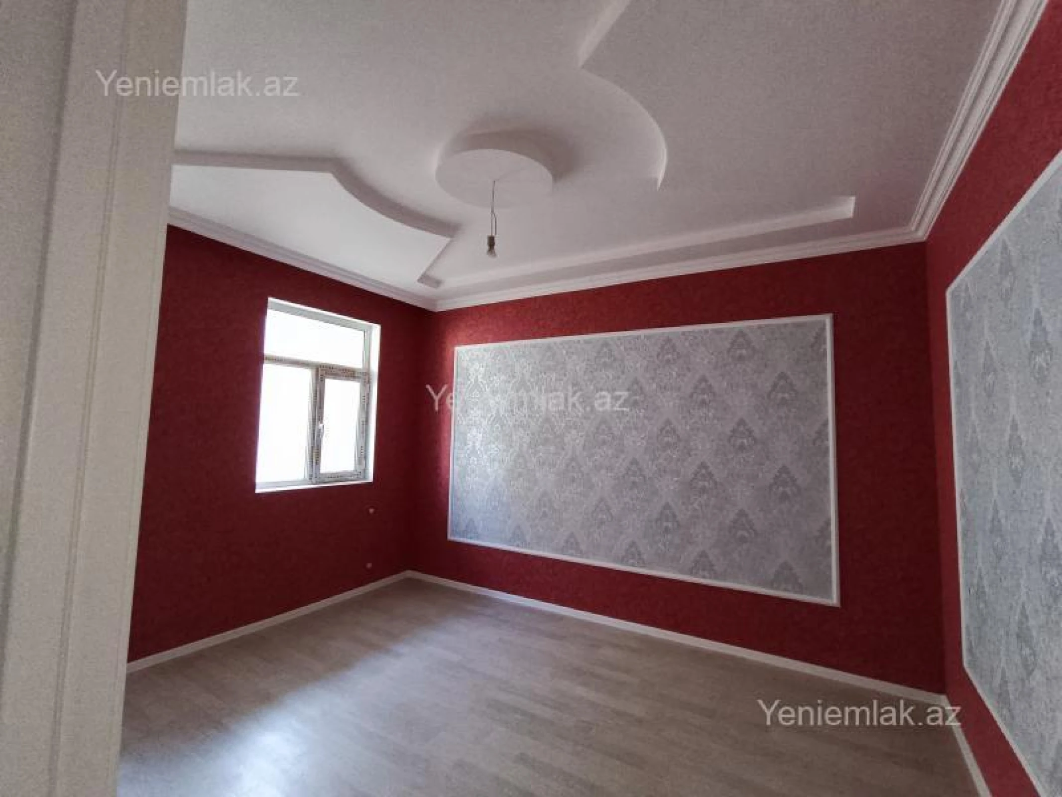 Satılır 4 otaqlı həyət evi 135 m²