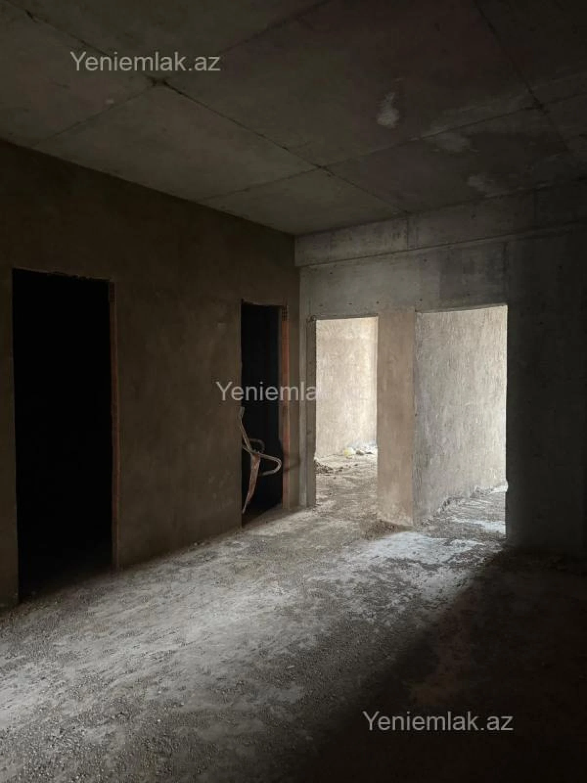 Satılır 3 otaqlı yeni tikili 120 m²