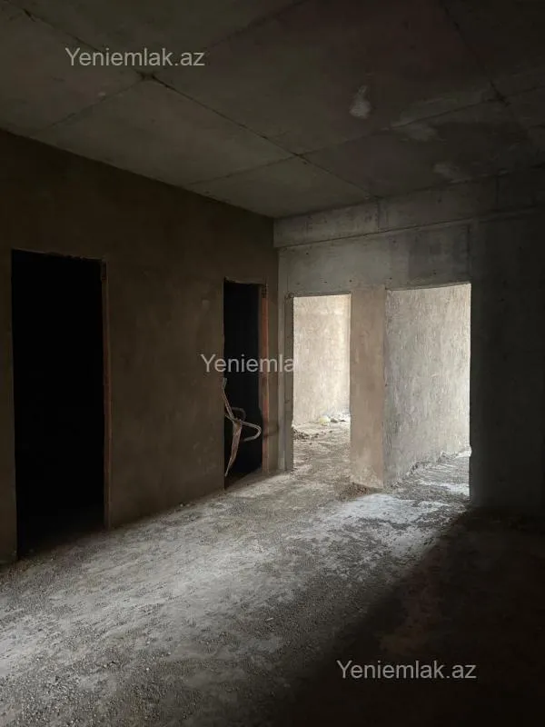 Satılır 3 otaqlı yeni tikili 120 m²