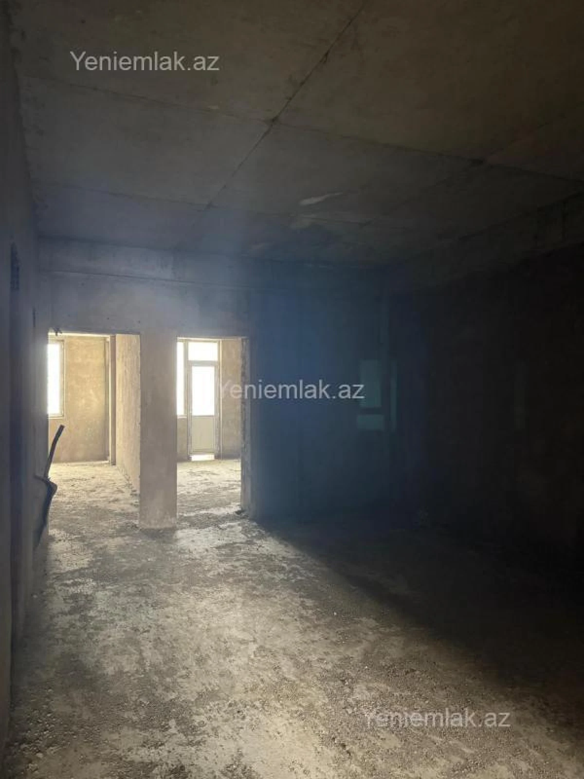 Satılır 3 otaqlı yeni tikili 120 m²