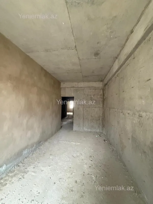 Satılır 3 otaqlı yeni tikili 120 m²