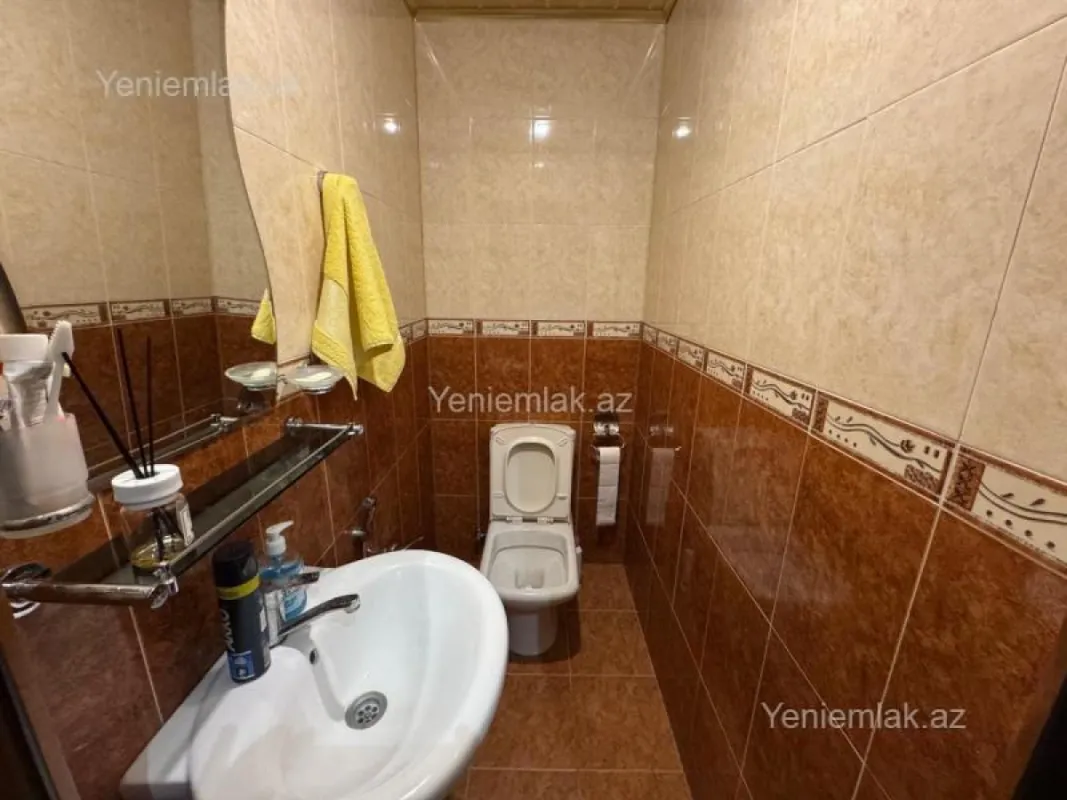 Satılır 3 otaqlı yeni tikili 160 m²