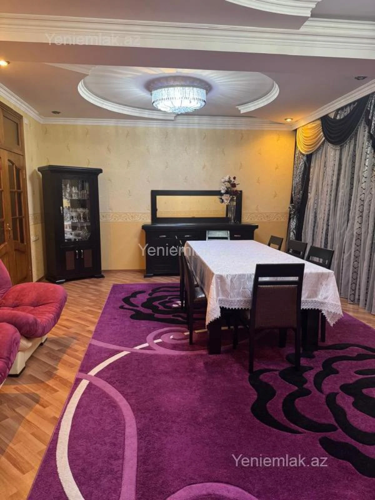 Satılır 3 otaqlı yeni tikili 160 m²