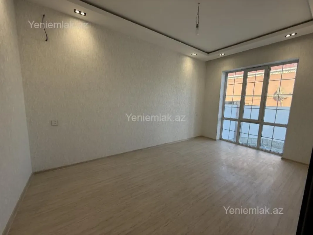 Satılır 3 otaqlı həyət evi 100 m²