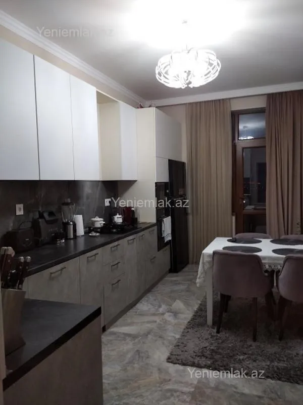 Satılır 3 otaqlı yeni tikili 123 m²
