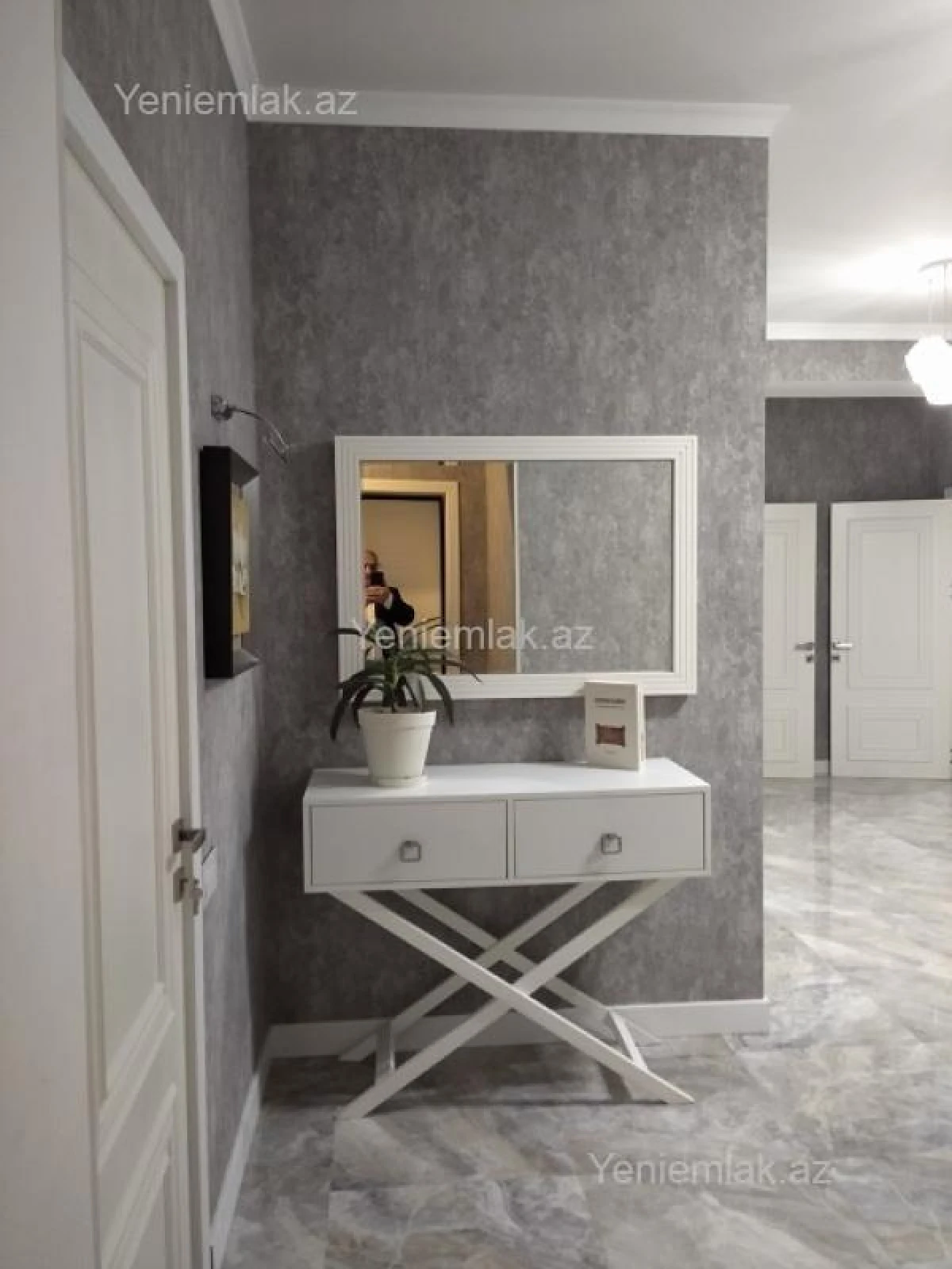 Satılır 3 otaqlı yeni tikili 123 m²