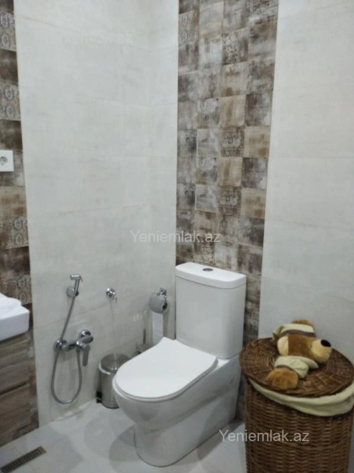 Satılır 3 otaqlı yeni tikili 123 m²