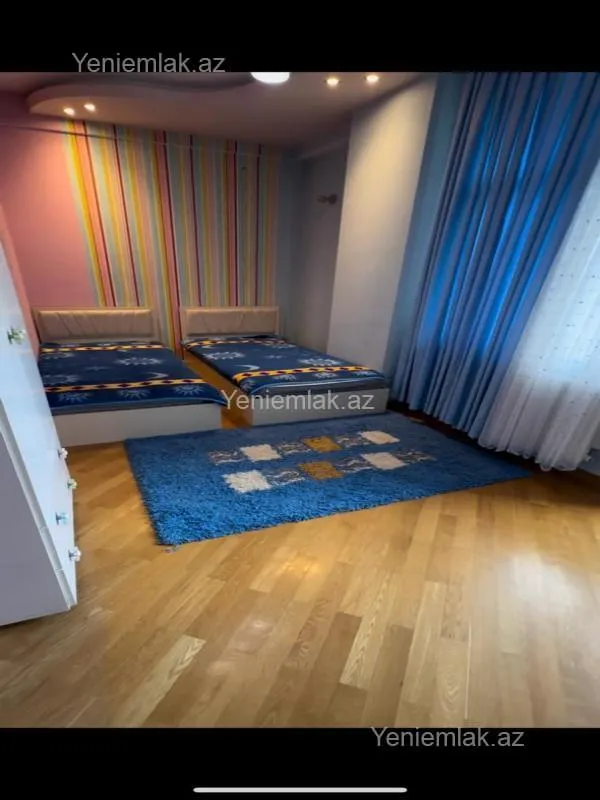 Satılır 3 otaqlı yeni tikili 110 m²