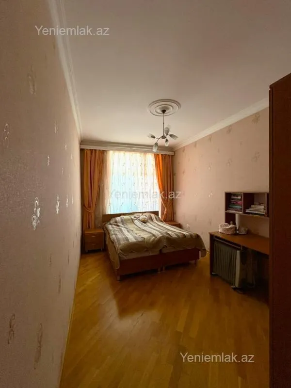 Satılır 3 otaqlı yeni tikili 114 m²