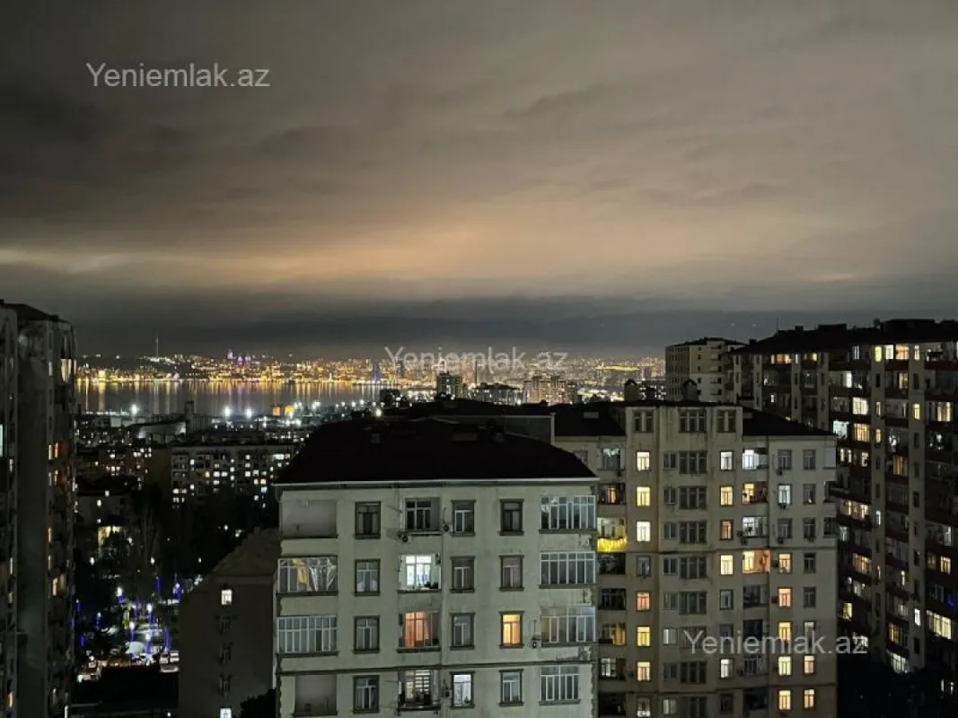 Satılır 3 otaqlı yeni tikili 110 m²